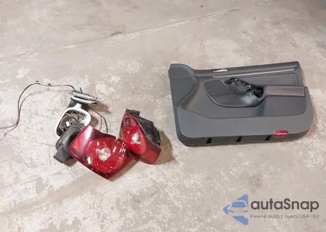 2010 Volkswagen Jetta Limited Edition z USA, uszkodzony, nr VIN 3VWRZ7AJ0AM162980